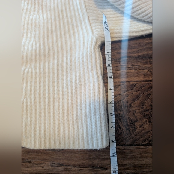 Banana Republic Oversized Crop Merino Wool and Cashmere Blend Sweater Size XL - Picture 8 of 10